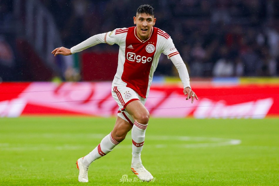 更要求他们 更要求他们